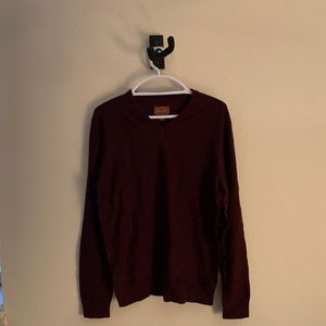 Red Ale Men’s V Neck Sweater